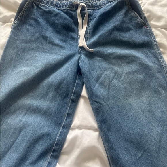 GAP Blue High-Waist Wide-Leg Jeans - Picture 2 of 6